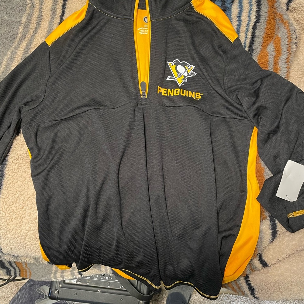 Penguins quarter zip